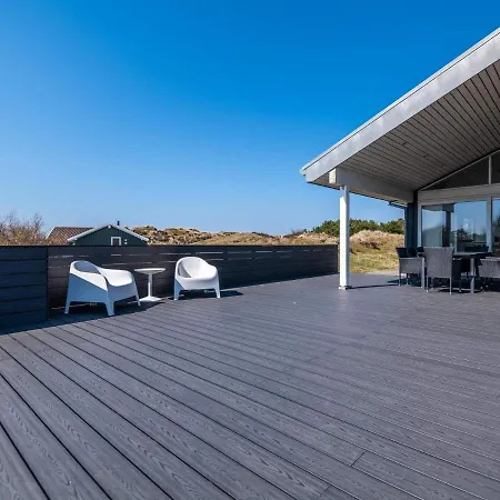 Holiday home Holiday Cxx Fano